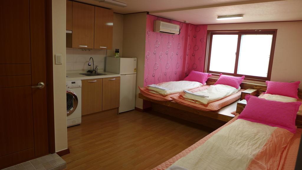 A Pousada Bong Backpackers Seul Quarto foto
