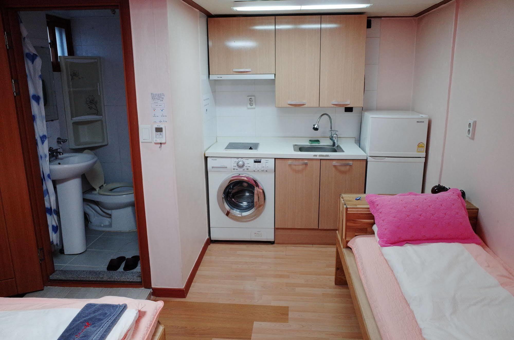 A Pousada Bong Backpackers Seul Exterior foto